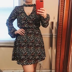 Beautiful Longsleeve Floral Dress